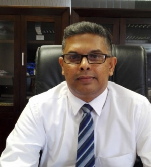 පාසල් අයදුම්කරුවන්ට ජාතික හැදුනුම්පත ලබා ගැනීමේ දී උප්පැන්න සහතික පිටපත ප්‍රමාණවත්